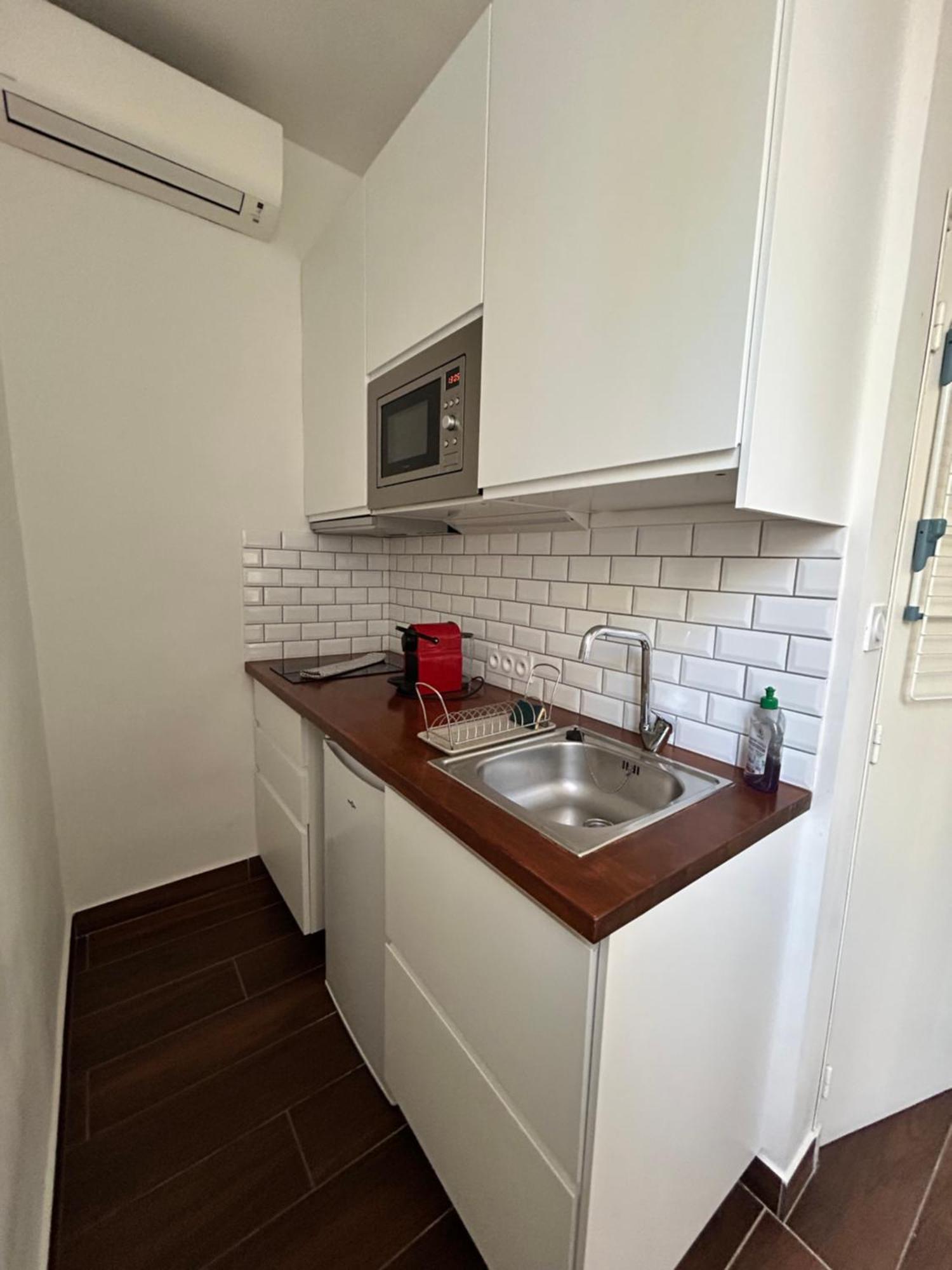 Agreable Renove Avec Place De Parking Apartment Bandol